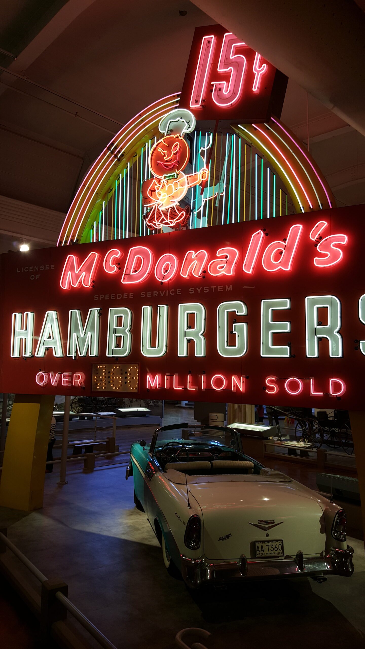 Vintage neon sign in Detroit